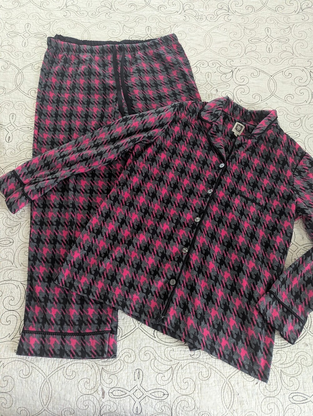 Anne Klein Houndstooth Fleece Pajama Set
